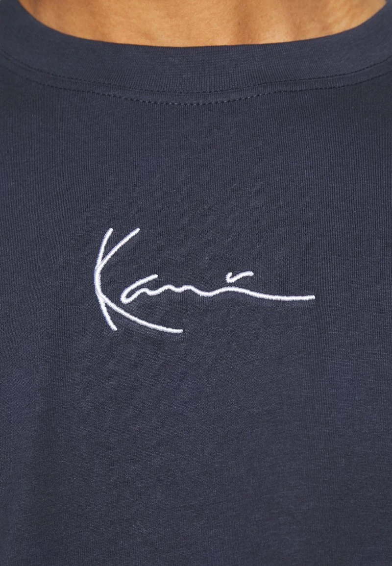 SMALL SIGNATURE TEE - T-Shirt print - navy Karl Kani SMALL SIGNATURE TEE - T-Shirt Print - Navy, Herren -Outlet KARL KANI Store 015223d5369a417c8bde546c873b24ce