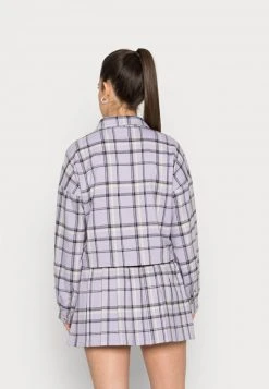 Karl Kani CHEST SIGNATURE SHORT CHECK - Leichte Jacke - Purple, Damen 4 Karl Kani CHEST SIGNATURE SHORT CHECK - Leichte Jacke - Purple, Damen -Outlet KARL KANI Store 063729b0e19947478e53e7fb8422c12e