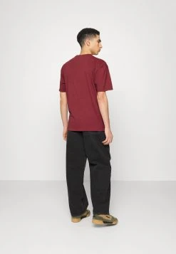 Karl Kani RETRO WASHED TEE UNISEX - T-Shirt Print - Dark Red -Outlet KARL KANI Store 0a32aedc60c14561b3ccbc14334d88da