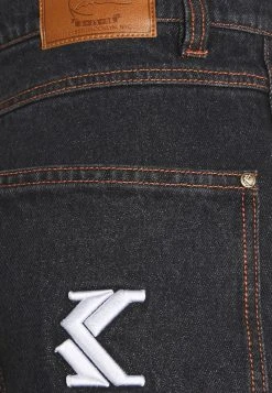 Karl Kani RINSE - Jeans Shorts - Black, Herren 7 Karl Kani RINSE - Jeans Shorts - Black, Herren -Outlet KARL KANI Store 0d538f9b3f3d4435baab3e756512ba4c