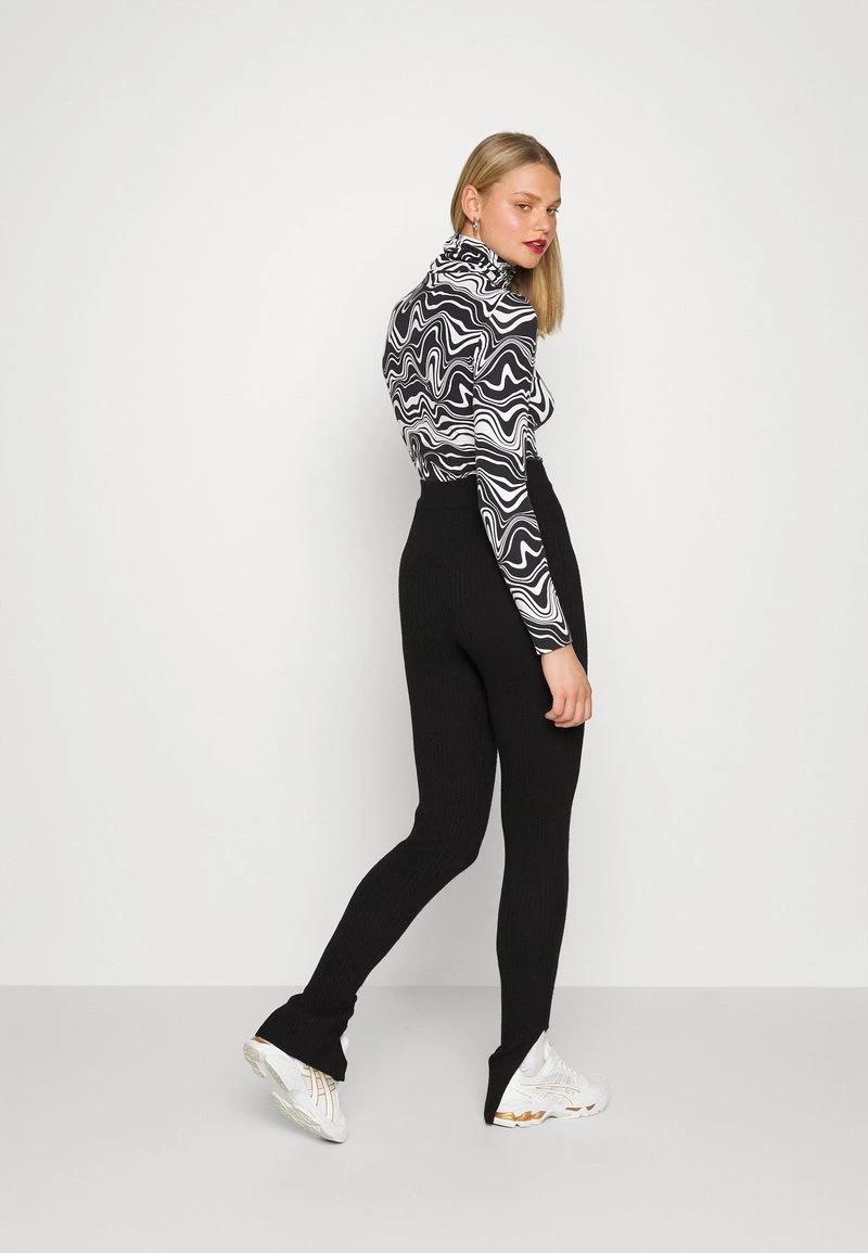 Karl Kani RETRO SLIT - Leggings - Hosen - Black, Damen 5 Karl Kani RETRO SLIT - Leggings - Hosen - Black, Damen – Bild 3