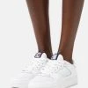 Karl Kani 89 CLASSIC - Sneaker Low - White, Damen -Outlet KARL KANI Store 0f44ead1510a4fac98ec2ab739f5cd7e