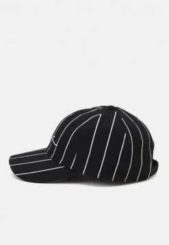 Karl Kani SIGNATURE PINSTRIPE UNISEX - Cap - Black -Outlet KARL KANI Store 15833a0f8e7b4798842bc7a57301dbee