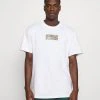 Karl Kani SMALL SIGNATURE BOX TEE UNISEX - T-Shirt Print - White -Outlet KARL KANI Store 1667dc4111aa4ba3b9def703859614ac