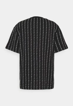 Karl Kani SIGNATURE LOGO PINSTRIPE TEE - T-Shirt Print - Black, Herren 15 Karl Kani SIGNATURE LOGO PINSTRIPE TEE - T-Shirt Print - Black, Herren -Outlet KARL KANI Store 17631adba6ab481aaece533ed0f3df1c