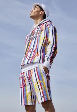 KARL KANI X SMILEY® SIGNATURE STRIPE UNISEX - Shorts - Multicolor 4 KARL KANI X SMILEY® SIGNATURE STRIPE UNISEX - Shorts - Multicolor -Outlet KARL KANI Store 180ce59b031948bb98bf1c7c051a70d2