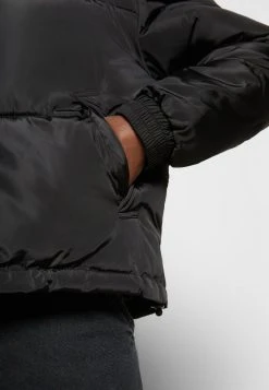 Karl Kani RETRO ESSENTIAL PUFFER JACKET - Winterjacke - Black, Damen -Outlet KARL KANI Store 20e87b0d8f844d8fb2f6201fe153780c