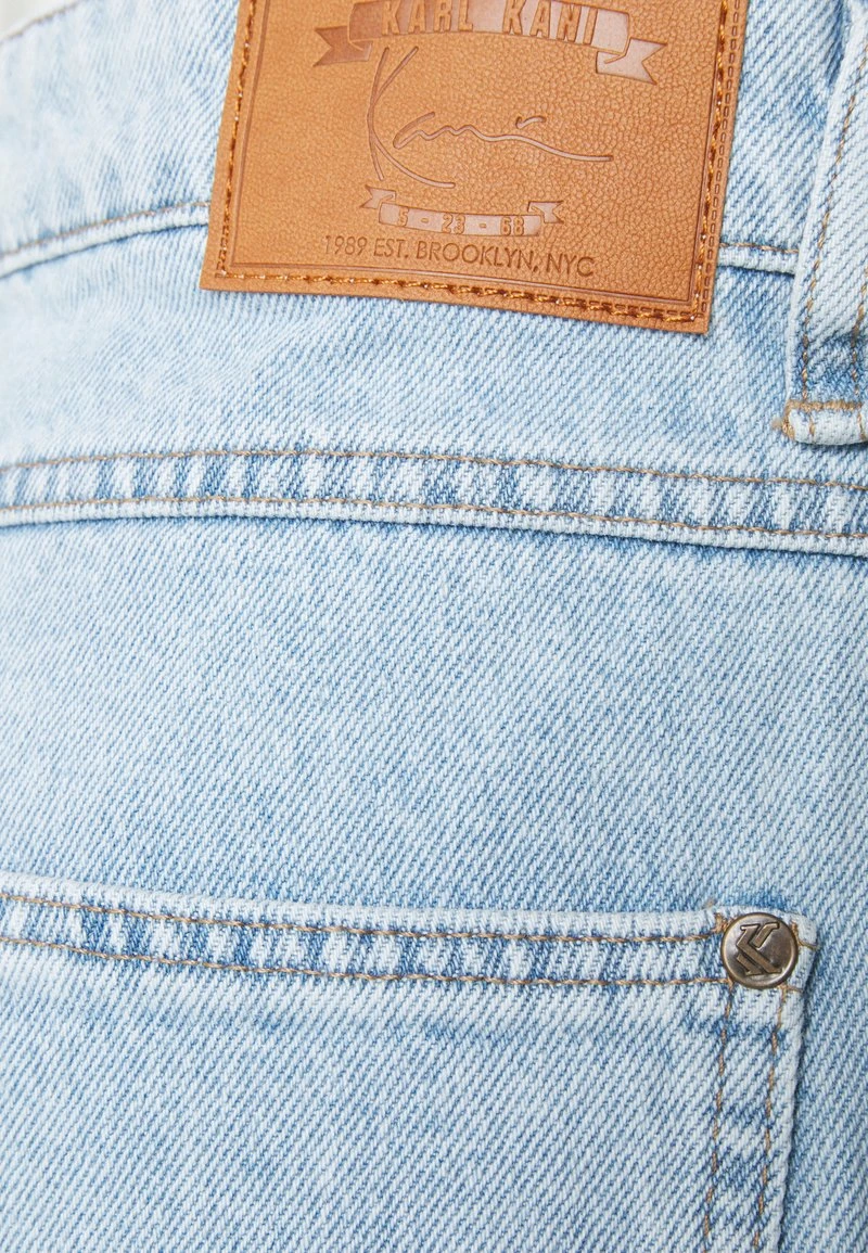 RETRO BAGGY WORKWEAR - Jeans Relaxed Fit - light blue Karl Kani RETRO BAGGY WORKWEAR - Jeans Relaxed Fit - Light Blue, Herren -Outlet KARL KANI Store 2698881f6b85479fa5989b98691ffe3e
