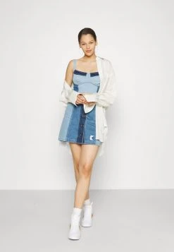 Karl Kani OG BLOCK - Top - Blue, Damen 6 Karl Kani OG BLOCK - Top - Blue, Damen -Outlet KARL KANI Store 2771dc0bf8b44df7aae0c0428e5646be