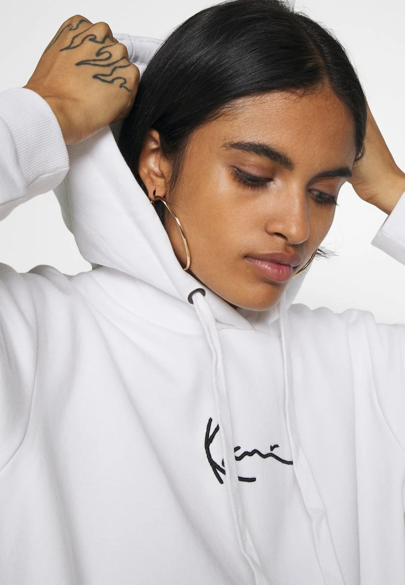 Karl Kani SMALL SIGNATURE HOODIE - Kapuzenpullover - White, Damen 6 Karl Kani SMALL SIGNATURE HOODIE - Kapuzenpullover - White, Damen – Bild 4
