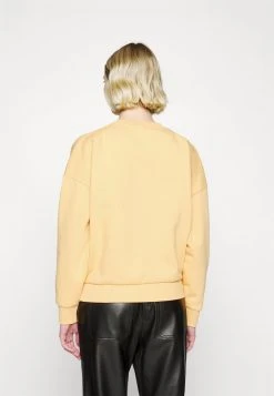 Karl Kani SIGNATURE CREW - Sweatshirt - Orange, Damen -Outlet KARL KANI Store 2a9e9eddd1624ec29407e51092a39ffc