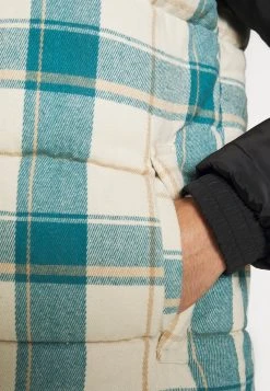 Karl Kani RETRO BLOCK PUFFER JACKET UNISEX - Winterjacke - Multicolor 11 Karl Kani RETRO BLOCK PUFFER JACKET UNISEX - Winterjacke - Multicolor -Outlet KARL KANI Store 342fd454a35f4d1e80d7257ed3cba14b