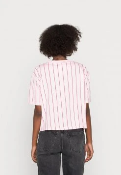 Karl Kani SIGNATURE CROP TEE - T-Shirt Print - Rose, Damen -Outlet KARL KANI Store 38bd53b440484f93bc357168639b29eb