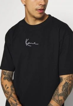 Karl Kani KK SIGNATURE TEE - T-Shirt Basic - Black, Herren 7 Karl Kani KK SIGNATURE TEE - T-Shirt Basic - Black, Herren -Outlet KARL KANI Store 3c75839cc3d2442a9a0ccc6b0f3606c8
