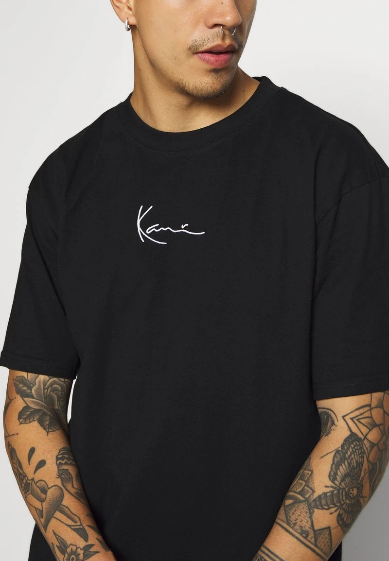 KK SIGNATURE TEE - T-Shirt basic - black Karl Kani KK SIGNATURE TEE - T-Shirt Basic - Black, Herren -Outlet KARL KANI Store 3c75839cc3d2442a9a0ccc6b0f3606c8