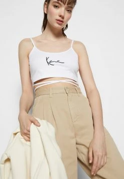 Karl Kani SIGNATURE - Top - White, Damen 16 Karl Kani SIGNATURE - Top - White, Damen -Outlet KARL KANI Store 3f75085556b74f0c8bff5c15d3e0d02a