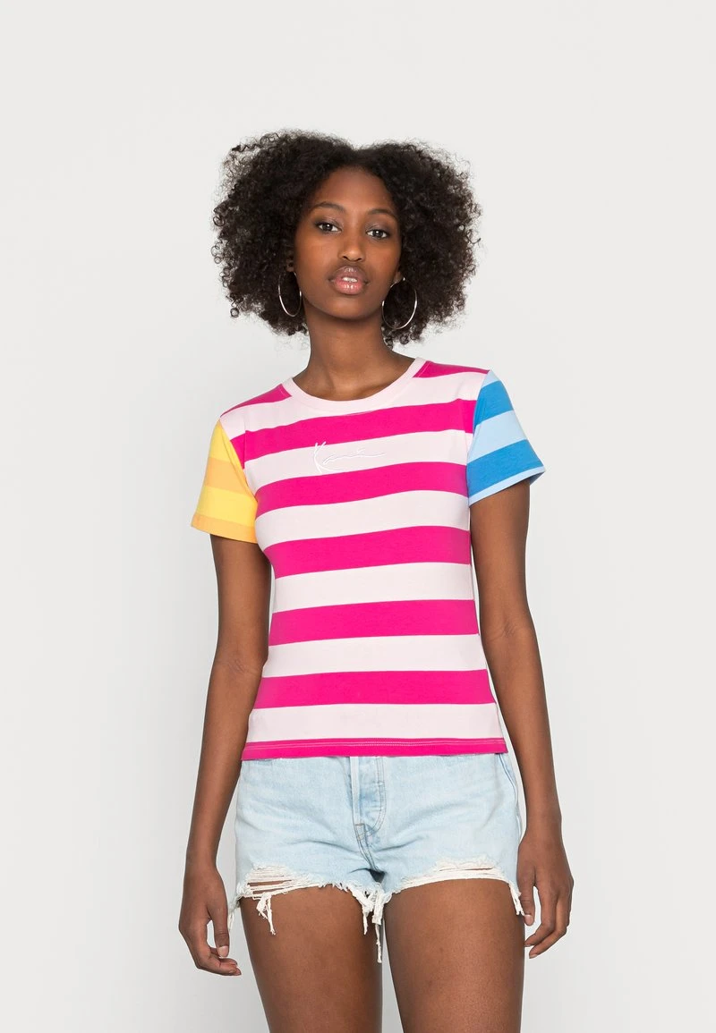 SMALL SIGNATURE TIGHT TEE - T-Shirt print - pink Karl Kani SMALL SIGNATURE TIGHT TEE - T-Shirt Print - Pink, Damen -Outlet KARL KANI Store 4213d8f6ddc742ebb87ba7ba8cff227b