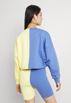 Karl Kani SIGNATURE CROP BLOCK CREW - Sweatshirt - Blue, Damen -Outlet KARL KANI Store 4435d651acb14f5482ece85ea9d18809