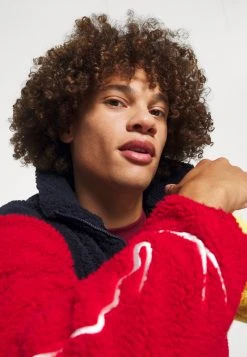 Karl Kani SIGNATURE BLOCK TEDDY JACKET UNISEX - Fleecejacke - Navy 11 Karl Kani SIGNATURE BLOCK TEDDY JACKET UNISEX - Fleecejacke - Navy -Outlet KARL KANI Store 4d1d4bec5382423e80ee63271d7df7a9