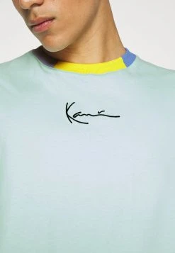 Karl Kani UNISEX SMALL SIGNATURE TEE - T-Shirt Print - Mint -Outlet KARL KANI Store 4efc507e2d984ff9b68ae732600e10ce