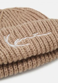 Karl Kani SIGNATURE FISHERMAN BEANIE UNISEX - Mütze - Taupe -Outlet KARL KANI Store 4f4daacd44d44fe2adf3771348130592