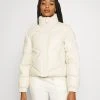 Karl Kani CHEST SIGNATURE PUFFER JACKET - Winterjacke - Light Sand, Damen -Outlet KARL KANI Store 5289bf3dff1647c49e931b799a29424e