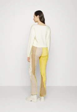 Karl Kani CHEST SIGNATURE GATHERED CREW - Strickpullover - Off White, Damen -Outlet KARL KANI Store 52e2bac97c4f4dd8ad9c2a886e45492e