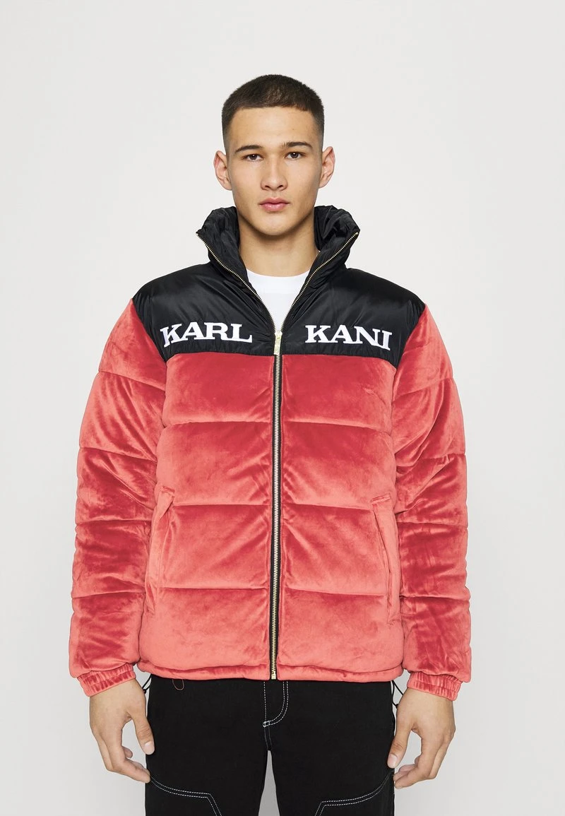 RETRO VELVET BLOCK PUFFER UNISEX - Winterjacke - dark red Karl Kani RETRO VELVET BLOCK PUFFER UNISEX - Winterjacke - Dark Red -Outlet KARL KANI Store 55cdc17bfbaa468091919cb4c2edc184