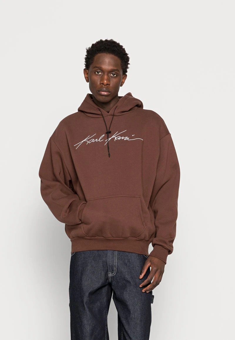 AUTOGRAPH HOODIE UNISEX - Kapuzenpullover - brown Karl Kani AUTOGRAPH HOODIE UNISEX - Kapuzenpullover - Brown -Outlet KARL KANI Store 61a88eba705642f184d4ae3afb064207