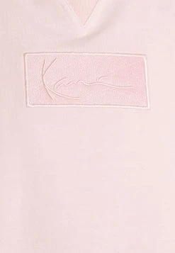 Karl Kani UNISEX SMALL SIGNATURE BOX WASHED HOODIE - Sweatshirt - Rose 8 Karl Kani UNISEX SMALL SIGNATURE BOX WASHED HOODIE - Sweatshirt - Rose -Outlet KARL KANI Store 648d7f7146d84383b0cc7a9ce333eaa6