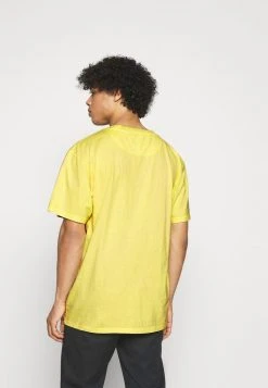 Karl Kani SMALL SIGNATURE WASHED TEE UNISEX - T-Shirt Print - Light Yellow -Outlet KARL KANI Store 6872d4e4f3cb434586cf211c04df3f3b