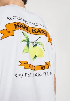 Karl Kani UNISEX SMALL SIGNATURE TEE - T-Shirt Print - White 15 Karl Kani UNISEX SMALL SIGNATURE TEE - T-Shirt Print - White -Outlet KARL KANI Store 6e8aab3403e7415e81415687890702fe