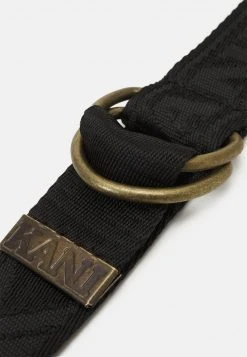 Karl Kani COLLEGE BELT UNISEX - Gürtel - Black -Outlet KARL KANI Store 724e847b25d74b4ca97f6951bcc03338