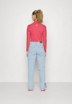 Karl Kani SLIT - Jeans Relaxed Fit - Light Blue, Damen 4 Karl Kani SLIT - Jeans Relaxed Fit - Light Blue, Damen -Outlet KARL KANI Store 7288e8169f4248388276006059c485f9