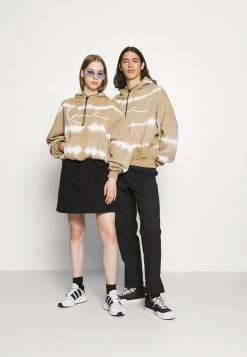 Karl Kani SIGNATURE TIE DYE OVERSIZE HOODIE UNISEX - Sweatshirt - Sand -Outlet KARL KANI Store 7374fe0e6d2d4ca2916111bd3755aa97