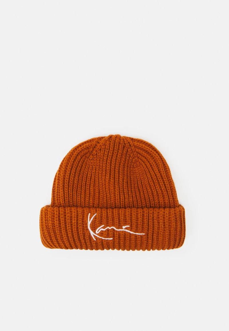 SIGNATURE FISHERMAN BEANIE UNISEX - Mütze - cognac Karl Kani SIGNATURE FISHERMAN BEANIE UNISEX - Mütze - Cognac -Outlet KARL KANI Store 738308ce14094ca7bd6110d8854d9f91