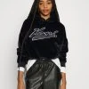 Karl Kani VARSITY HOODIE - Kapuzenpullover - Black, Damen 2 Karl Kani VARSITY HOODIE - Kapuzenpullover - Black, Damen -Outlet KARL KANI Store 780921c917de4b7a9603d9d5be64be30