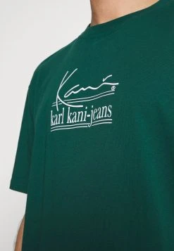 Karl Kani UNISEX SIGNATURE TEE - T-Shirt Print - Green 14 Karl Kani UNISEX SIGNATURE TEE - T-Shirt Print - Green -Outlet KARL KANI Store 7fbcbbf629b3418f8c42993622d80bd1