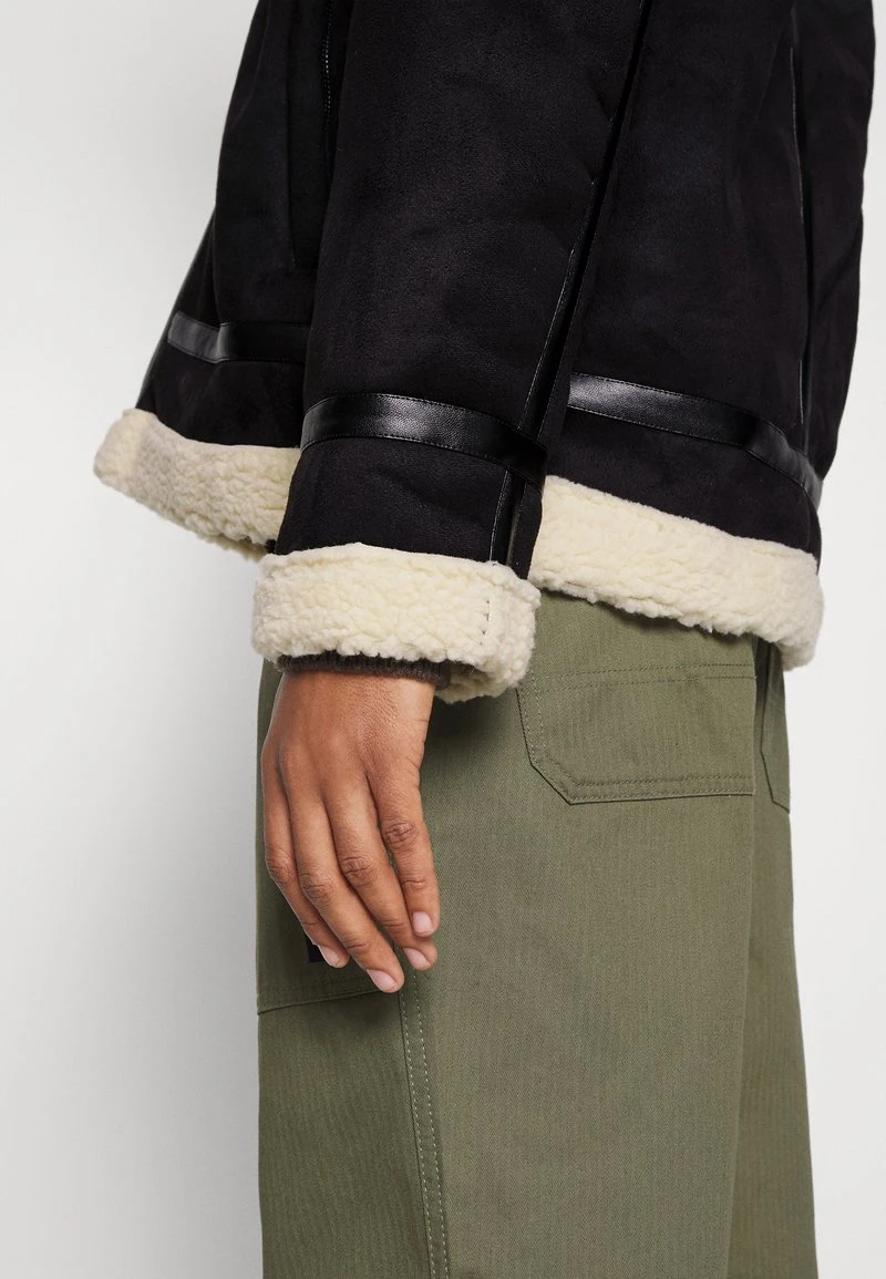 RETRO JACKET - Übergangsjacke - black Karl Kani RETRO JACKET - Übergangsjacke - Black, Herren -Outlet KARL KANI Store 847d62c970384077bdd25756a5c3c319