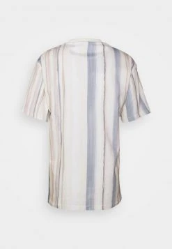 Karl Kani SMALL SIGNATURE TEE UNISEX - T-Shirt Print - Cream 3 Karl Kani SMALL SIGNATURE TEE UNISEX - T-Shirt Print - Cream -Outlet KARL KANI Store 8509e97b07814a2ebeabef2e7f8e0d75