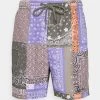 Karl Kani SMALL SIGNATURE PAISLEY RESORT UNISEX - Shorts - Multicolor 1 Karl Kani SMALL SIGNATURE PAISLEY RESORT UNISEX - Shorts - Multicolor -Outlet KARL KANI Store 8bbc6f894afc42de991452a87aa54893