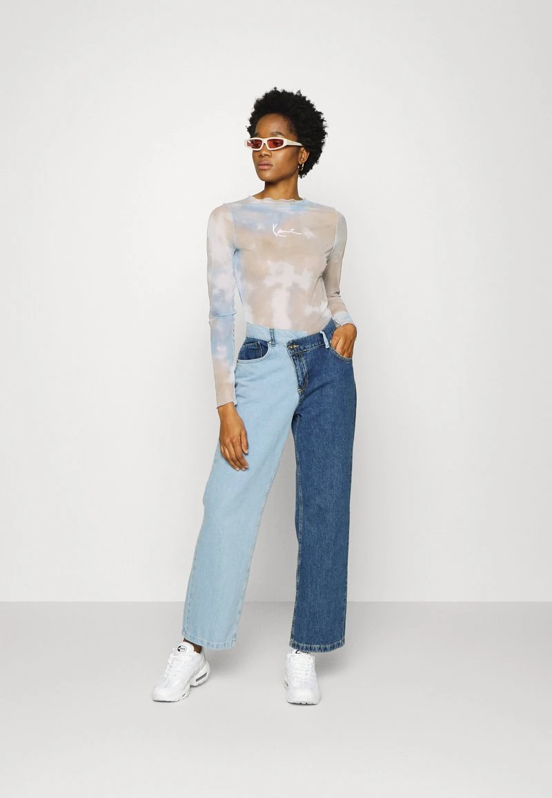 Karl Kani SIGNATURE - Langarmshirt - Taupe, Damen 4 Karl Kani SIGNATURE - Langarmshirt - Taupe, Damen – Bild 2