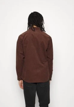 Karl Kani CHEST SIGNATURE SHIRT UNISEX - Übergangsjacke - Brown 10 Karl Kani CHEST SIGNATURE SHIRT UNISEX - Übergangsjacke - Brown -Outlet KARL KANI Store 8d73ad73972d414ca084733f61319dcd