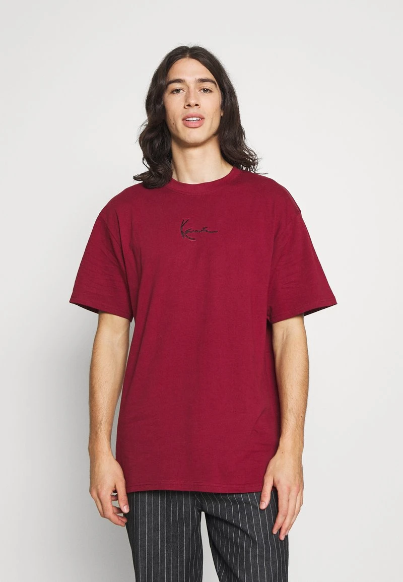 Karl Kani SIGNATURE ESSENTIAL TEE UNISEX - T-Shirt Basic - Dark Red 3 Karl Kani SIGNATURE ESSENTIAL TEE UNISEX - T-Shirt Basic - Dark Red