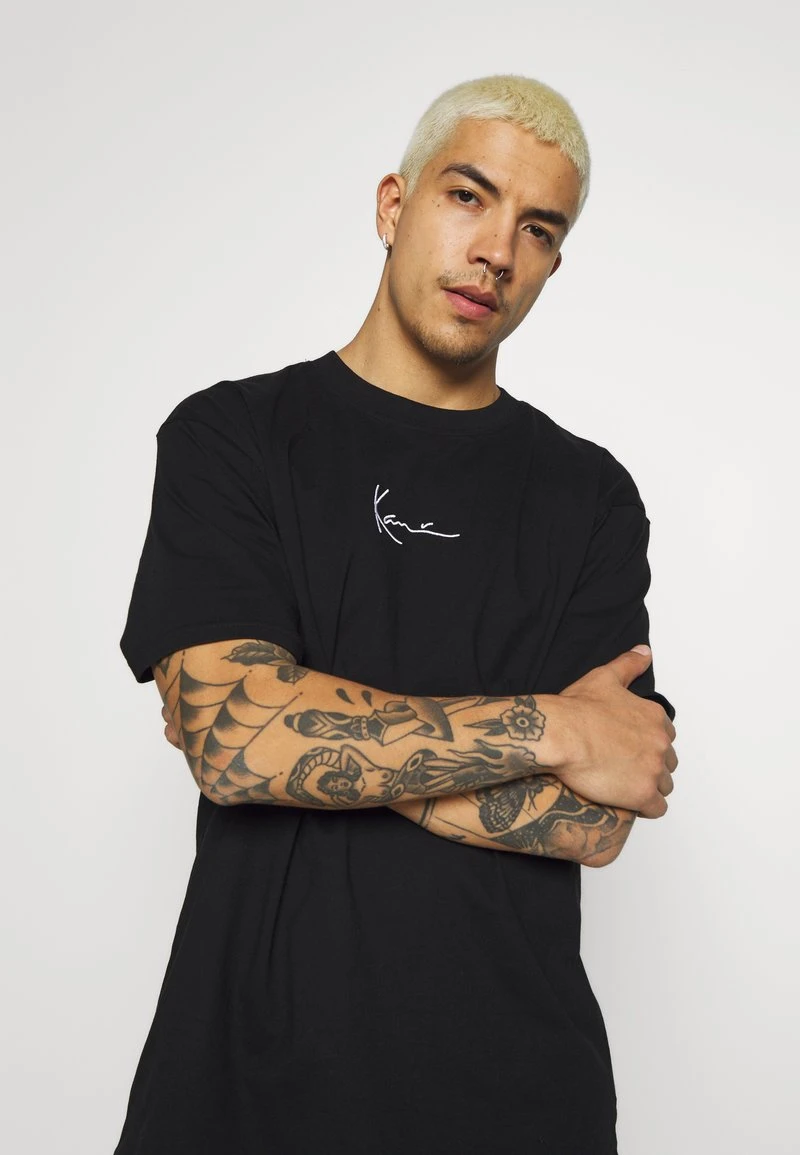 KK SIGNATURE TEE - T-Shirt basic - black Karl Kani KK SIGNATURE TEE - T-Shirt Basic - Black, Herren -Outlet KARL KANI Store 94472d27fbf64d9582d66d9725259ab1