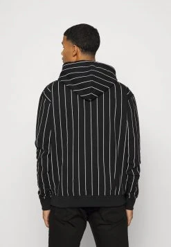 Karl Kani ORIGINALS PINSTRIPE HOOD UNISEX - Kapuzenpullover - Black 4 Karl Kani ORIGINALS PINSTRIPE HOOD UNISEX - Kapuzenpullover - Black -Outlet KARL KANI Store 96d2714316ae4fef9c840fb967423ca2
