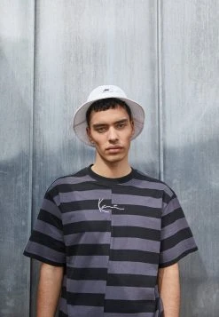 Karl Kani UNISEX SMALL SIGNATURE SPLIT STRIPE TEE - T-Shirt Print - Dark Grey -Outlet KARL KANI Store 98f3315ed0d64756978ad44eb6ddff2c