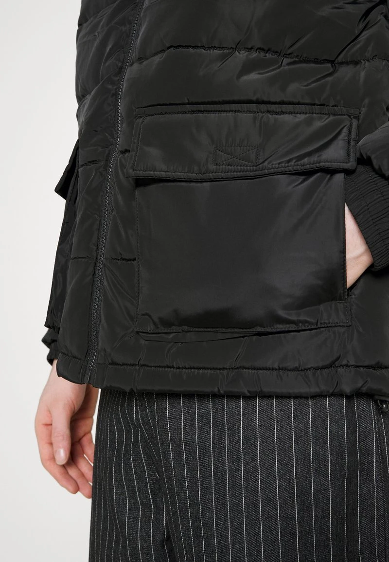 BLOCK PUFFER JACKET UNISEX - Übergangsjacke - black Karl Kani BLOCK PUFFER JACKET UNISEX - Übergangsjacke - Black -Outlet KARL KANI Store 9aa2077377bd4b16b35bbd67913c7343