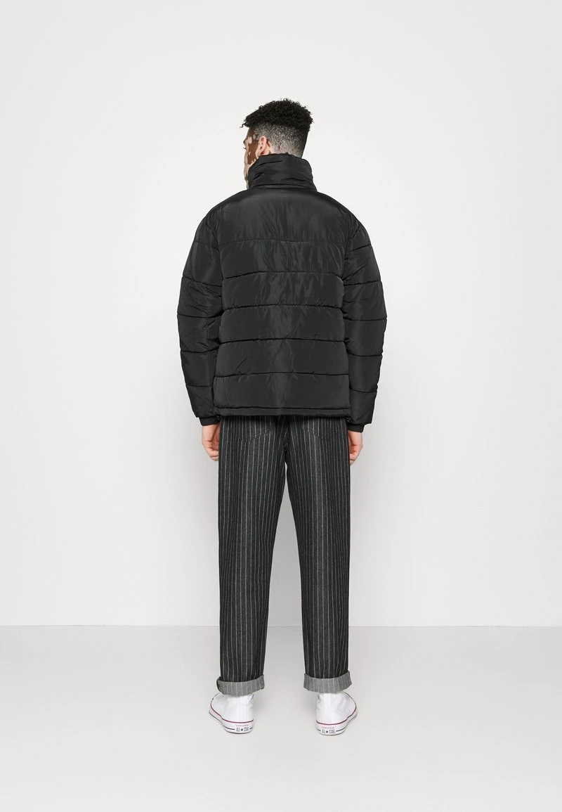 BLOCK PUFFER JACKET UNISEX - Übergangsjacke - black Karl Kani BLOCK PUFFER JACKET UNISEX - Übergangsjacke - Black -Outlet KARL KANI Store 9ddd6e9c1a944168af01e3f231994d2c