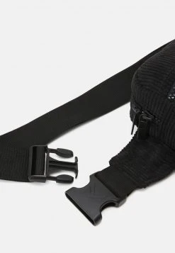 Karl Kani RETRO HIP BAG UNISEX - Gürteltasche - Black 6 Karl Kani RETRO HIP BAG UNISEX - Gürteltasche - Black -Outlet KARL KANI Store a2473db70f1f46e1a98d04ceb6a84728